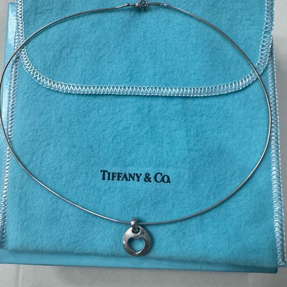 Tiffany & Co. Silver Necklace with Open Heart Circle Pendant-VINTAGE 1990s